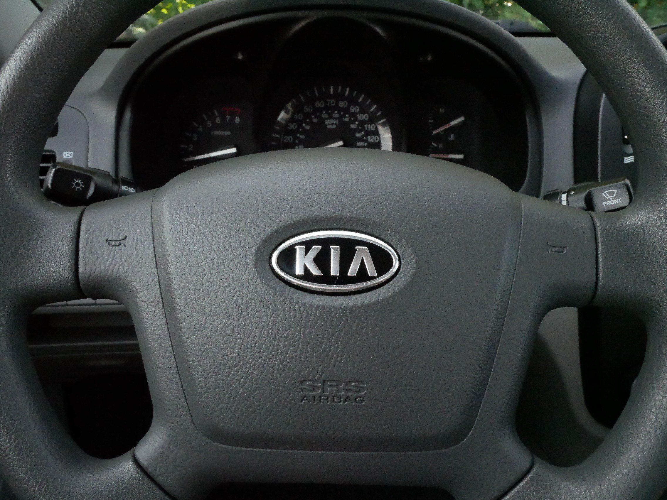 Used 2009 Kia Spectra LX FWD image 25