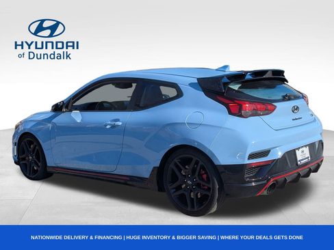Used 2022 Hyundai Veloster N image 3