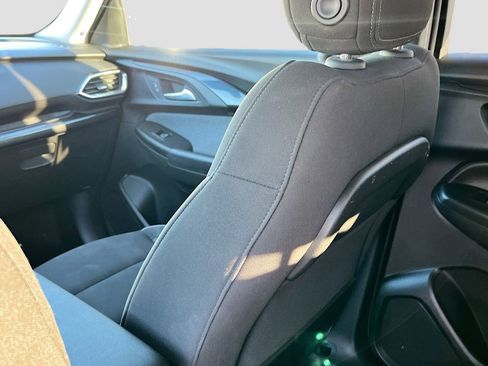 Used 2023 Chevrolet TrailBlazer LT image 22