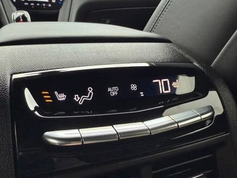 Used 2023 Cadillac XT5 Premium Luxury w/ Platinum Package AWD/4WD image 39