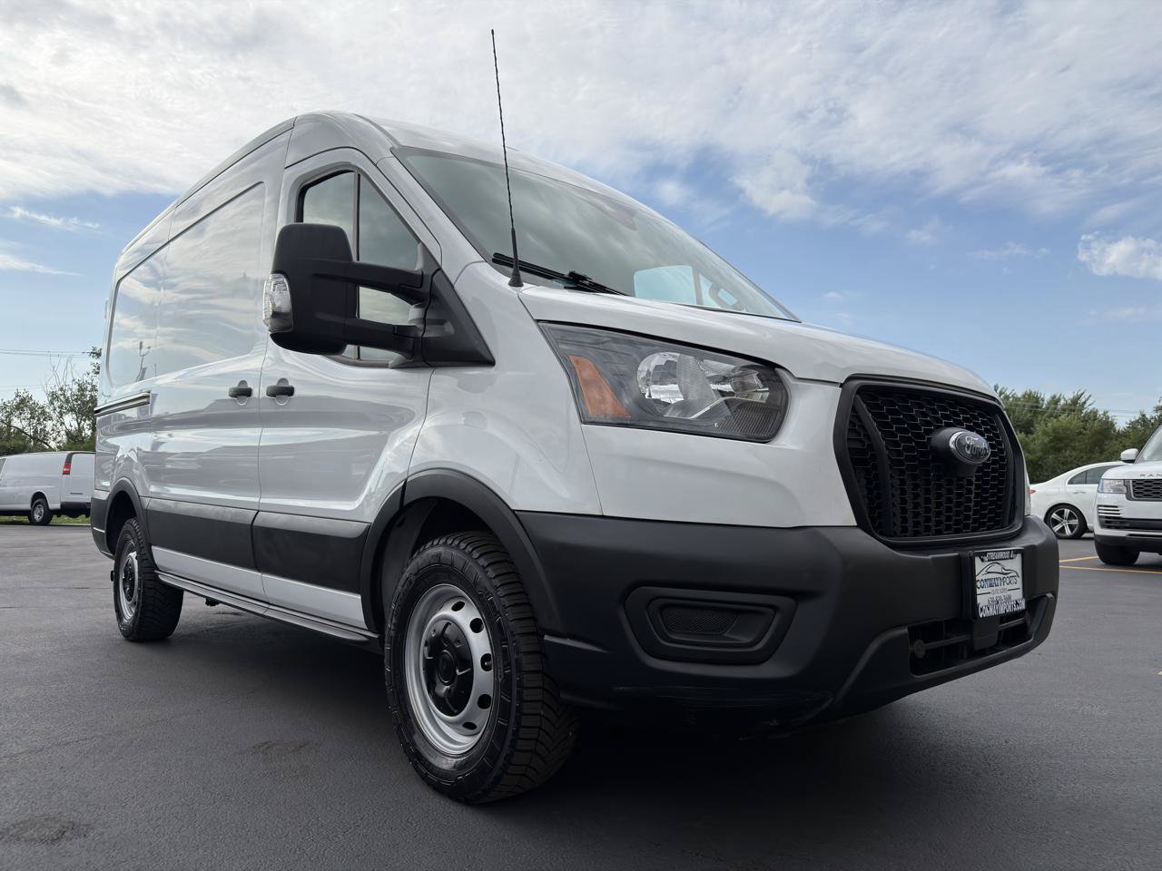 Used 2022 Ford Transit 250 Medium Roof RWD image 4