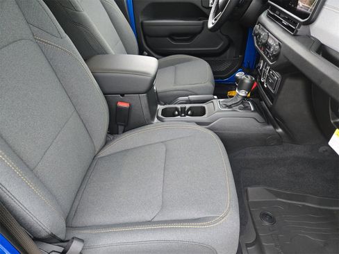 New 2026 Jeep Wrangler Unlimited Sport image 14