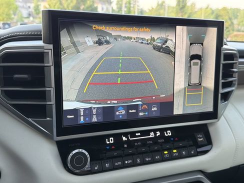 Used 2025 Toyota Sequoia Capstone AWD/4WD image 26