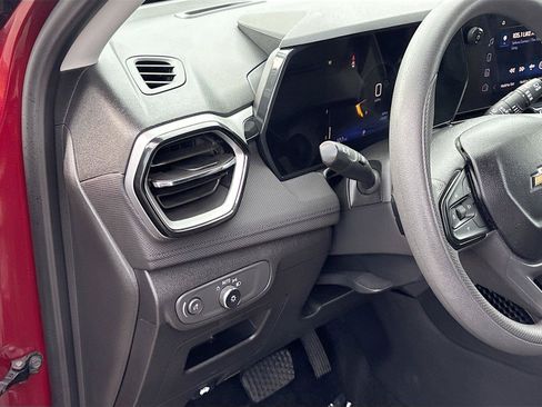 Used 2025 Chevrolet TrailBlazer LT FWD image 10