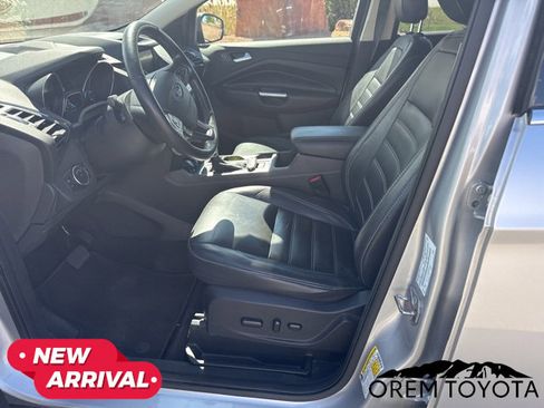 Used 2018 Ford Escape Titanium image 17