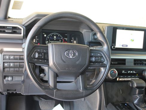 Used 2024 Toyota Tacoma 2WD Double Cab image 18