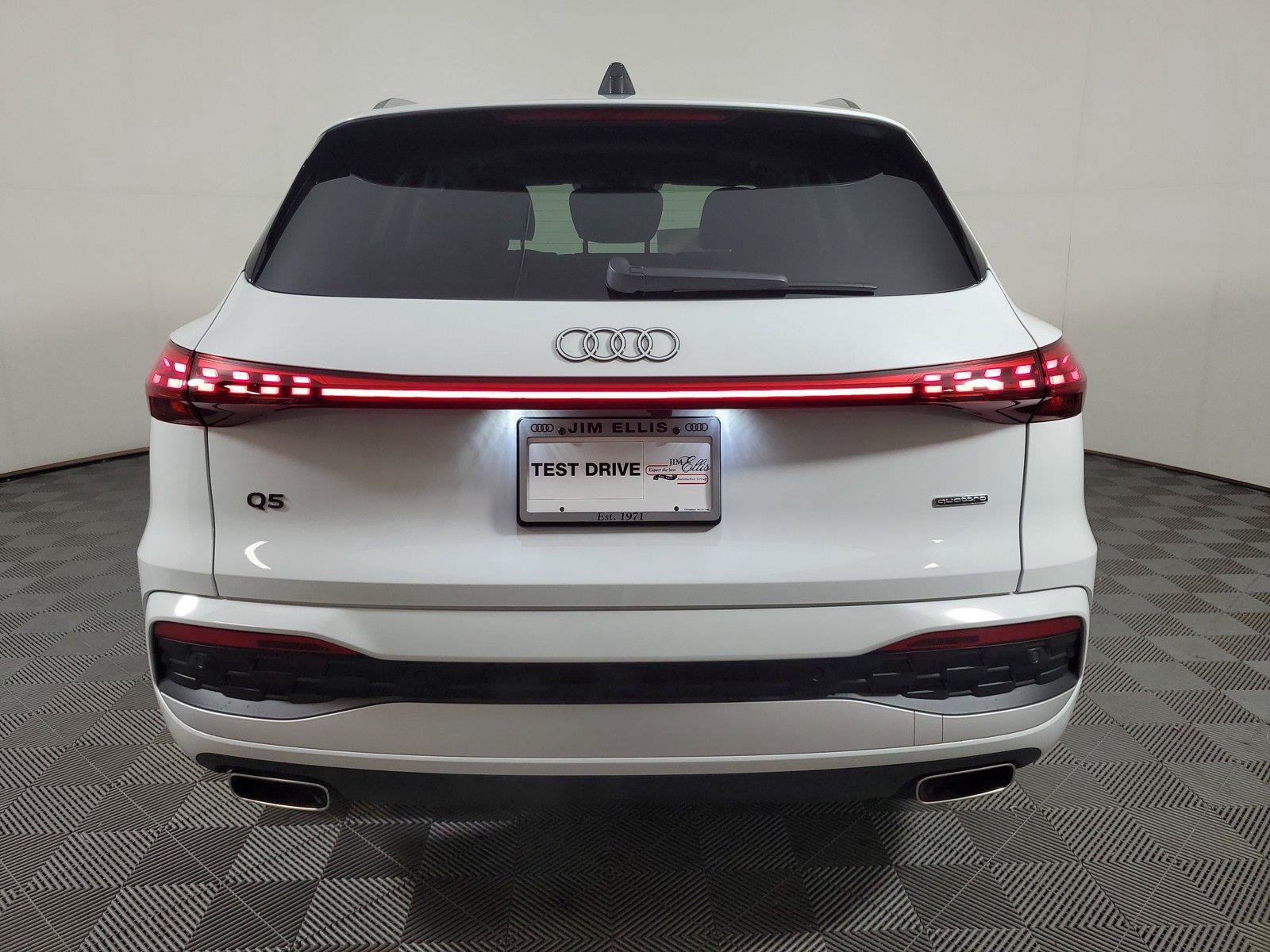 New 2026 Audi Q5 Premium AWD/4WD image 5