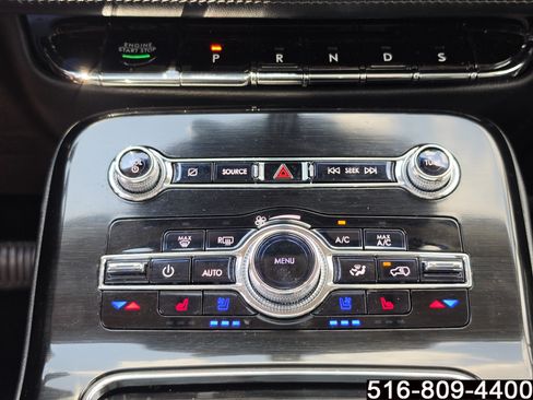 Used 2023 Lincoln Nautilus Reserve AWD/4WD image 24