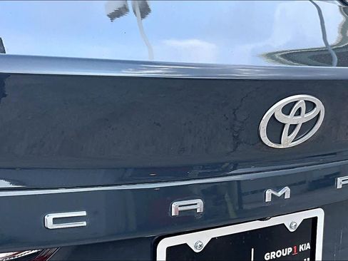 Used 2025 Toyota Camry LE image 31
