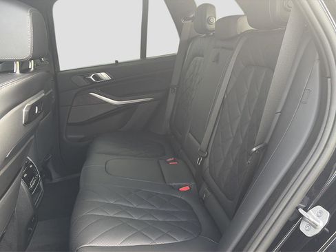 Certified 2025 BMW X5 M60i AWD/4WD image 12