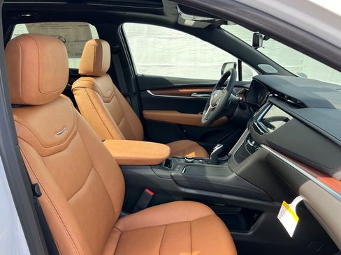 New 2026 Cadillac XT5 Premium Luxury image 23