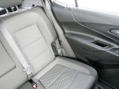 Used 2020 Chevrolet Equinox LT image 14