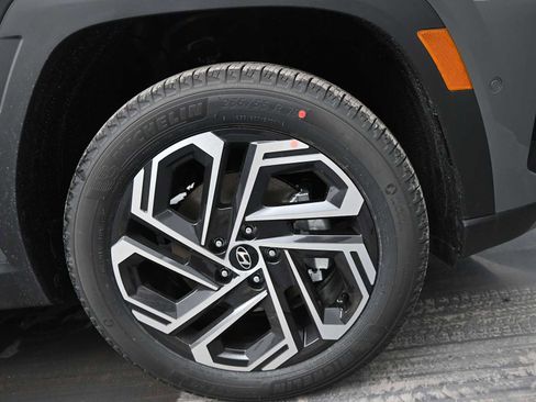 New 2026 Hyundai Tucson Limited image 10