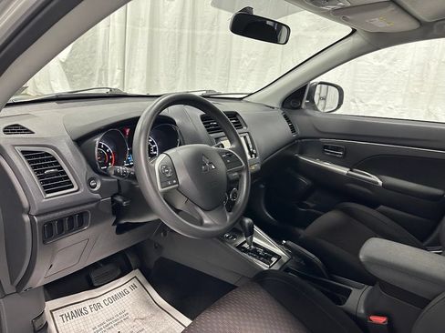 Used 2019 Mitsubishi Outlander Sport ES AWD/4WD image 15