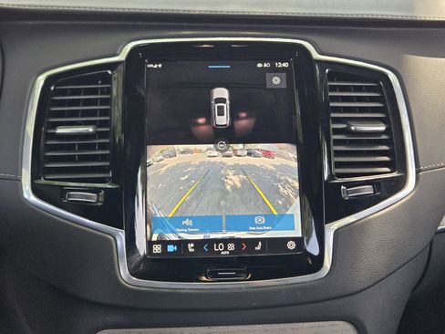 Used 2025 Volvo XC90 T8 Ultra w/ Lounge Package image 20