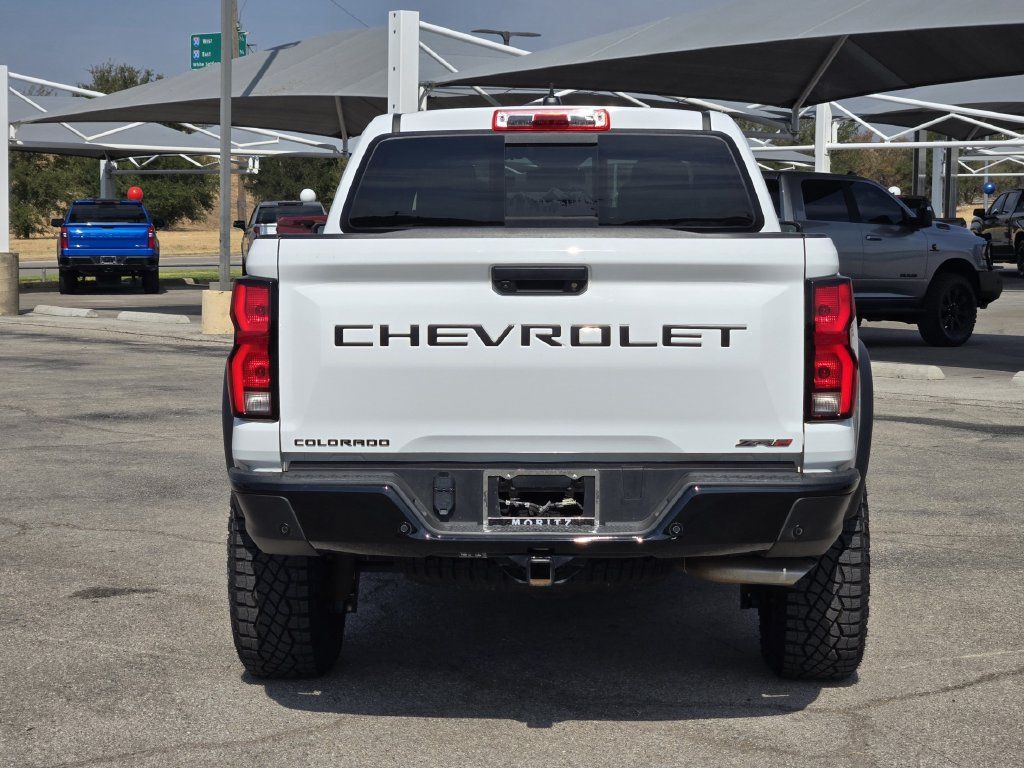 Certified 2025 Chevrolet Colorado ZR2 AWD/4WD image 6