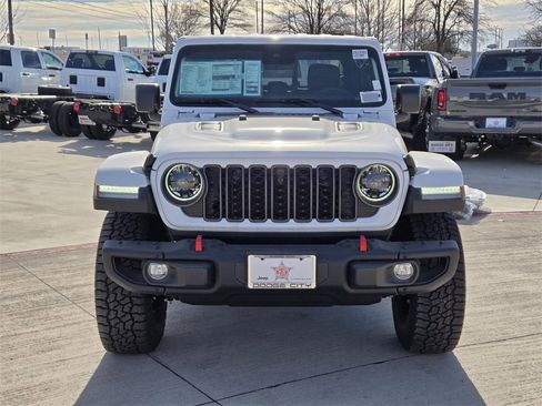 New 2025 Jeep Gladiator Rubicon image 8