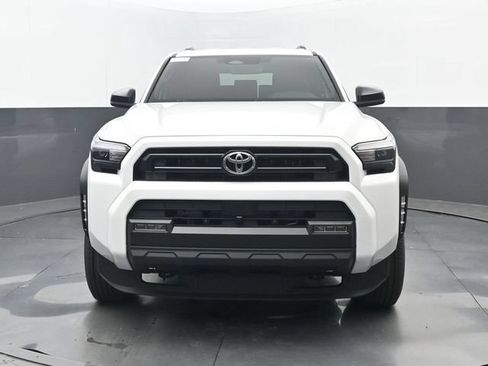 New 2026 Toyota 4Runner SR5 AWD/4WD image 18