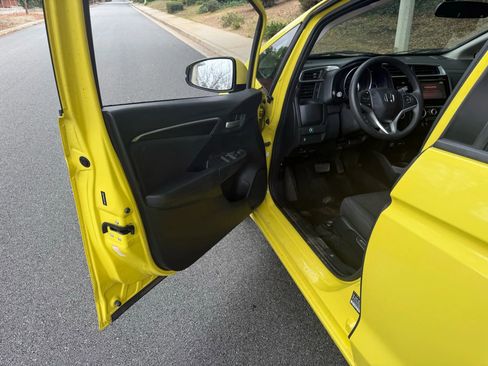 Used 2015 Honda Fit EX-L image 12