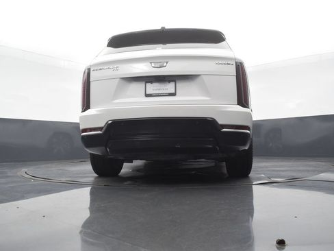 Used 2025 Cadillac Escalade IQ Luxury 2 AWD/4WD image 52