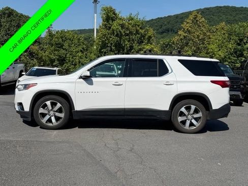 Certified 2019 Chevrolet Traverse LT w/ LT Premium Package AWD/4WD image 9