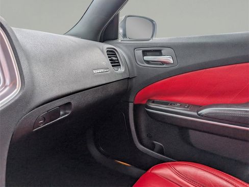 Used 2021 Dodge Charger SXT w/ Leather Interior Group image 26