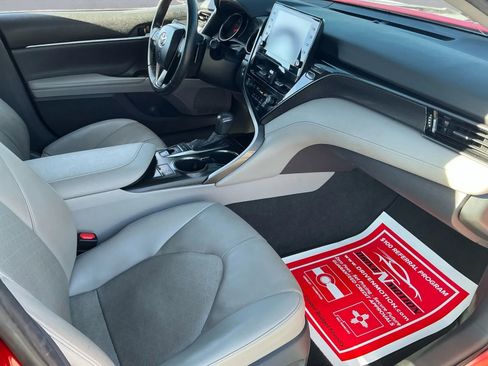 Used 2021 Toyota Camry XSE w/ Navigation Package image 20