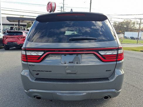 Used 2022 Dodge Durango GT image 5