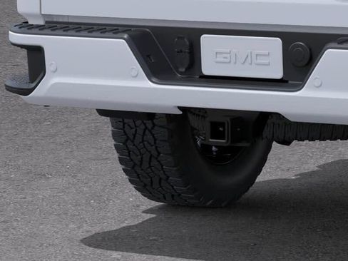 New 2026 GMC Sierra 3500 AT4 w/ AT4 Premium Plus Package AWD/4WD image 14