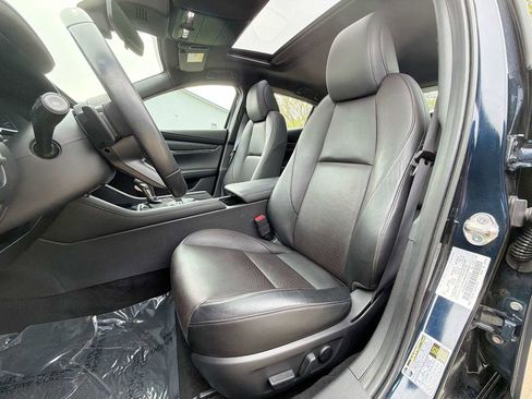 Used 2019 MAZDA MAZDA3 AWD Hatchback w/ Premium Pkg image 13
