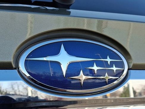 Used 2025 Subaru Ascent Premium image 29