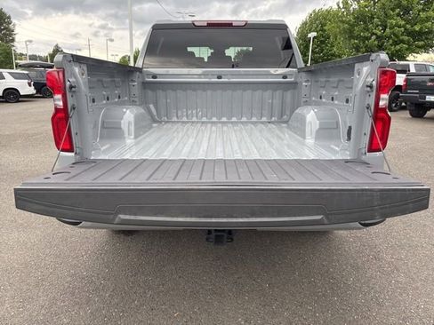 Used 2024 Chevrolet Silverado 1500 RST AWD/4WD image 13