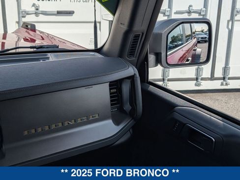 Certified 2025 Ford Bronco Badlands image 17