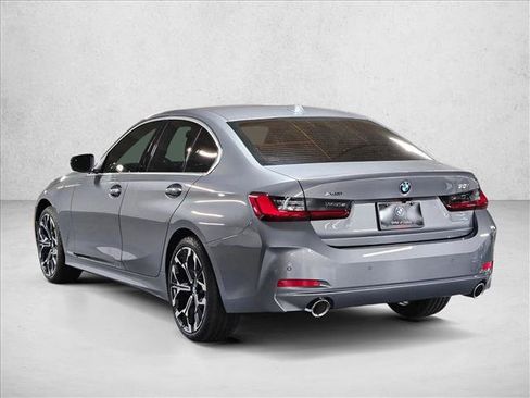Used 2026 BMW 330i xDrive Sedan w/ Premium Package AWD/4WD image 7