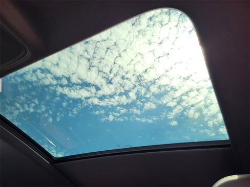 New 2025 Audi Q8 Prestige image 23