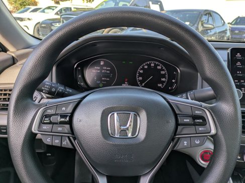 Used 2020 Honda Accord EX image 24