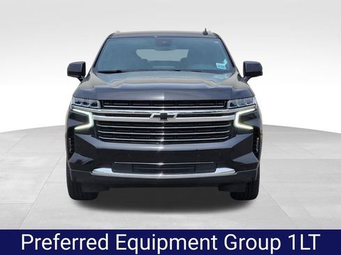 Used 2023 Chevrolet Tahoe LT w/ Luxury Package AWD/4WD image 3