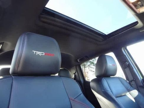 Used 2022 Toyota Tacoma TRD Pro image 22