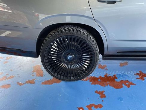 Used 2025 Cadillac Escalade Sport Platinum w/ LPO, Floor Liner Package image 9