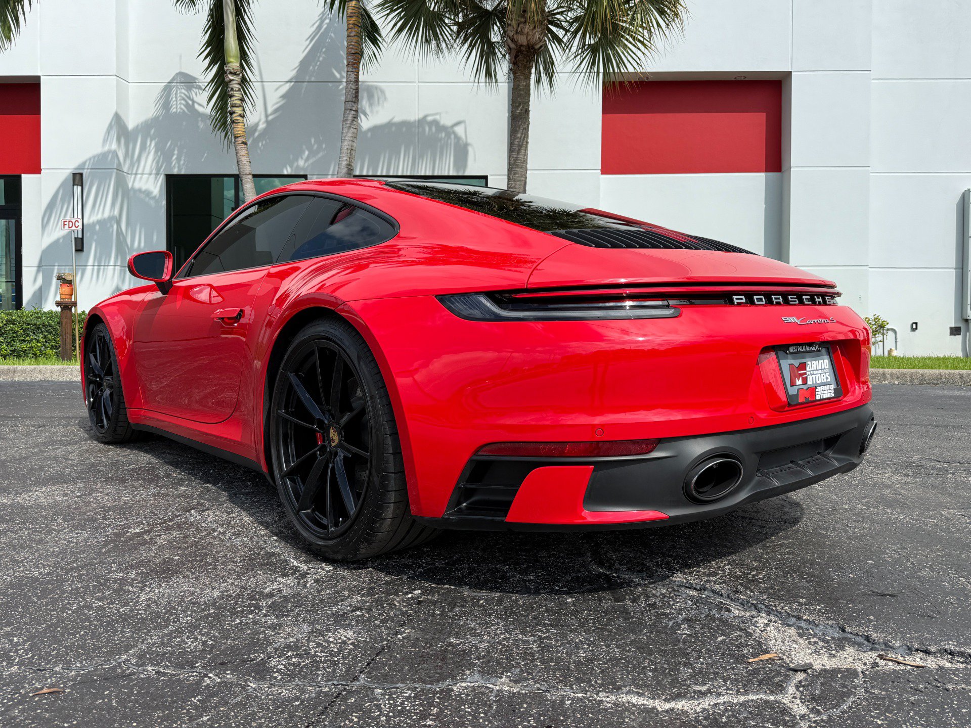 Used 2020 Porsche 911 Carrera S w/ Sport Package RWD image 17