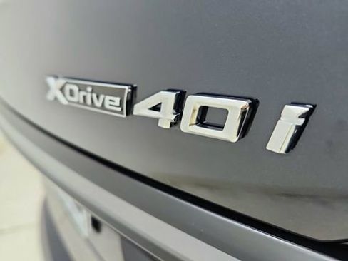 Used 2026 BMW X7 xDrive40i w/ M Sport Package image 18