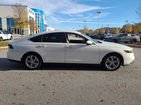 Used 2023 Honda Accord LX image 9