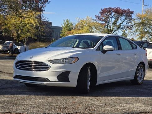 Used 2020 Ford Fusion SE image 11