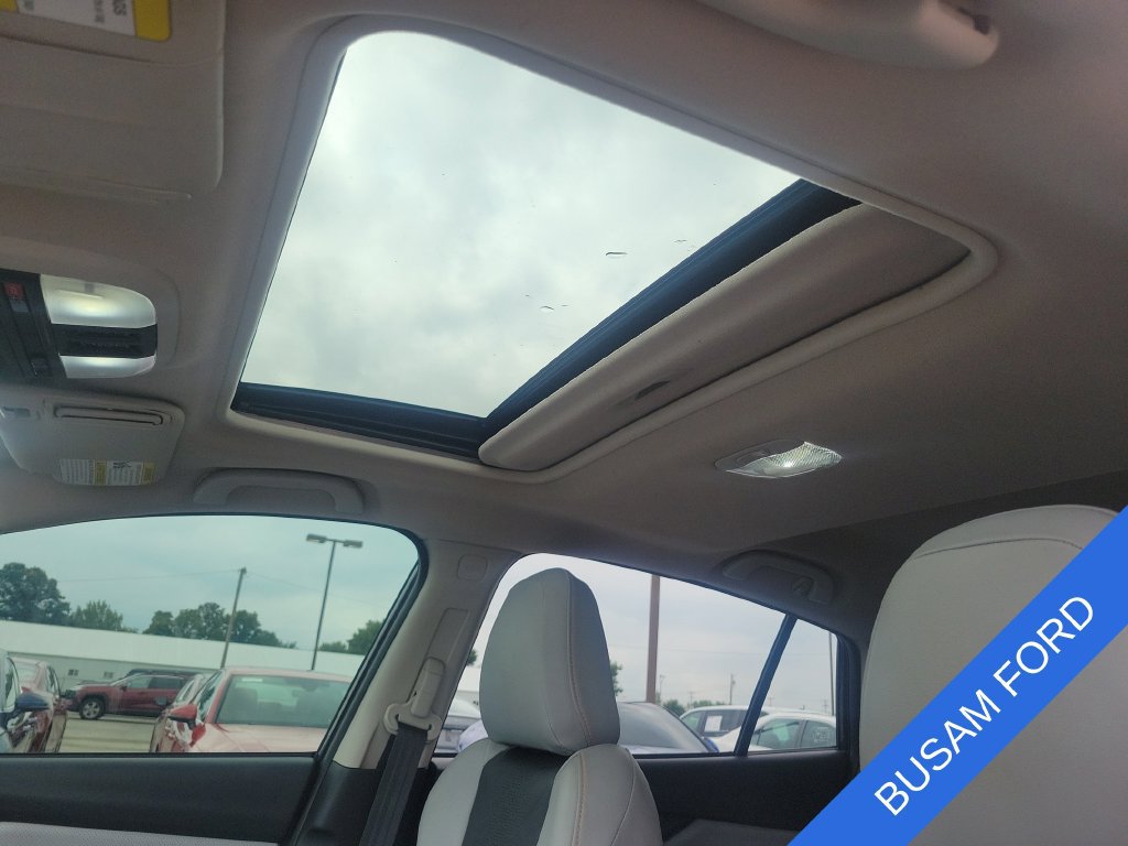 Used 2019 Subaru Crosstrek 2.0i Limited w/ Moonroof Package w/Navigation AWD/4WD image 14