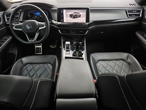 Used 2024 Volkswagen Atlas Cross Sport SEL Premium R-Line image 23