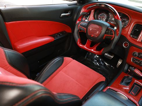 Used 2019 Dodge Charger GT w/ Blacktop Package RWD image 25