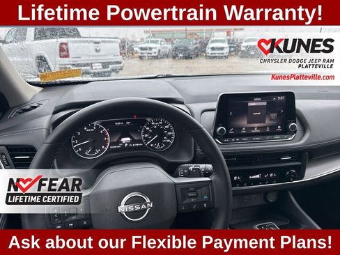 Used 2025 Nissan Rogue SV image 19