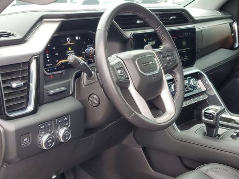 Used 2023 GMC Sierra 1500 Denali w/ Denali Reserve Package AWD/4WD image 9