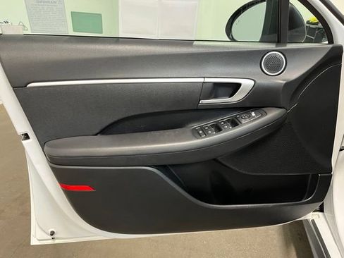 Used 2023 Hyundai Sonata SE FWD image 20