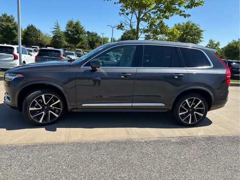 Used 2024 Volvo XC90 B6 Plus AWD/4WD image 7
